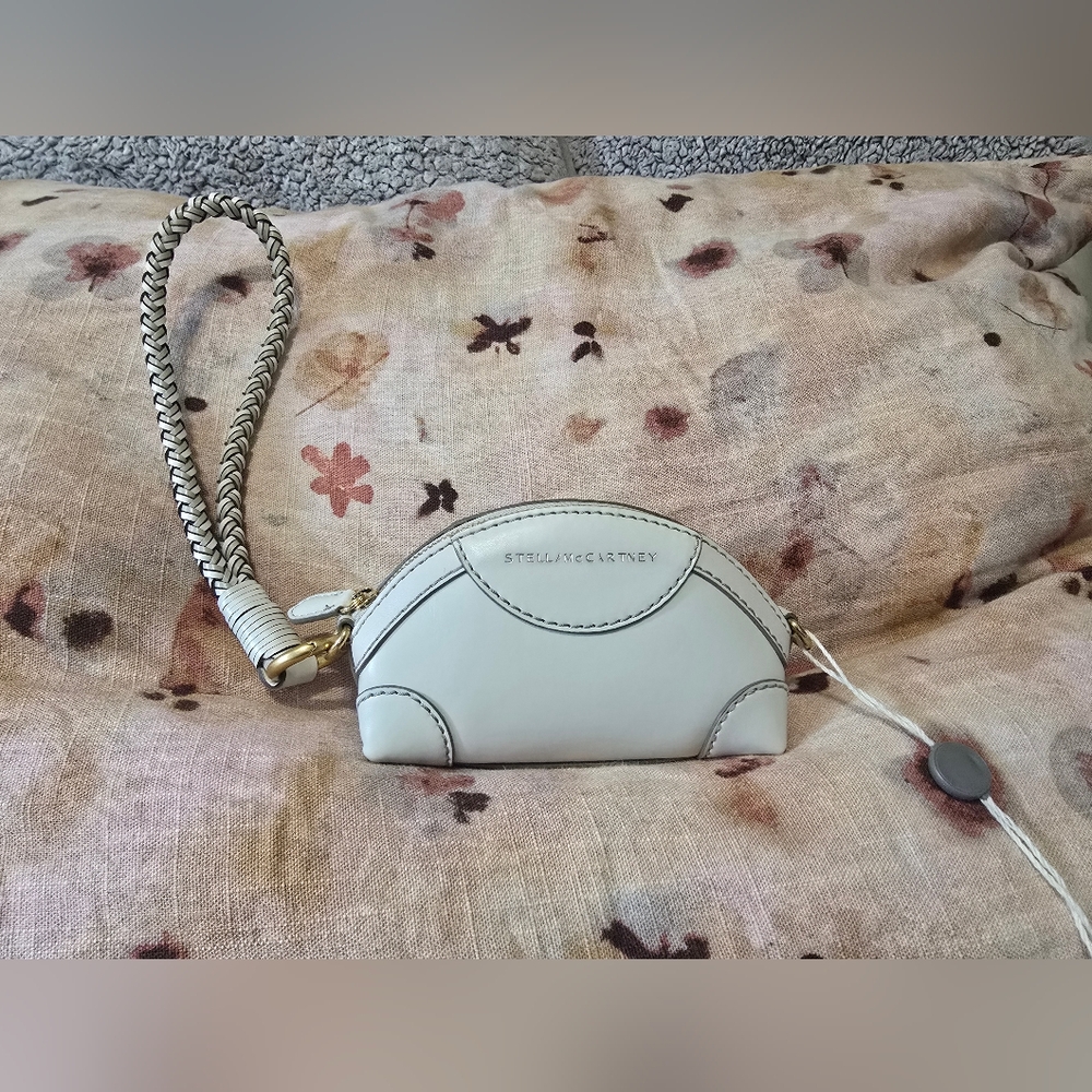 NWOT Stella McCartney White Wristlet Clutch Pouch